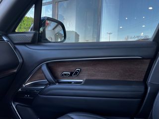Land Rover Range Rover 2022 Autobiography P400-thumb-17