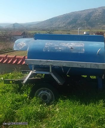 Βυτίο 2010 Kατάλληλο για μεταφορά καμμέων λαδιών .
