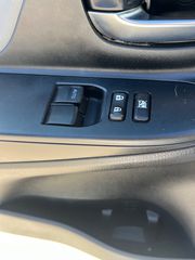 Toyota Yaris 2016 1.33c.c 5 ΘΥΡΟ 101hp 6Μ/Τ-thumb-5