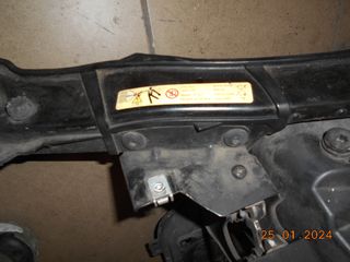 ΜΕΤΩΠΗ BMW E90 Ε91 Ε92 Ε93 ''BMW Βαμβακάς''-thumb-5