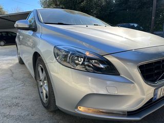 Volvo V40 2015-thumb-13