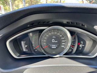 Volvo V40 2015-thumb-29