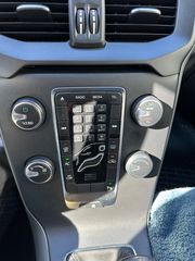 Volvo V40 2015-thumb-30