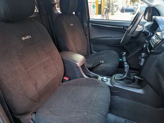 Isuzu D-Max 2013-thumb-13