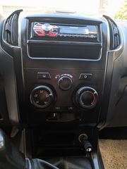 Isuzu D-Max 2013-thumb-14