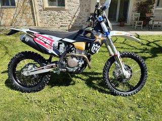 Husqvarna FE 350 '22 Rockstar edition 