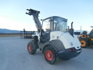 Φορτωτάκι Ahlmann 2011 AX700-thumb-1