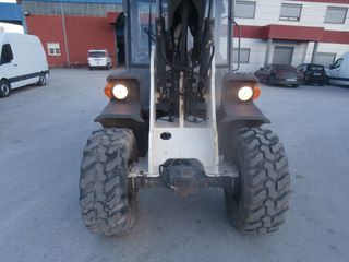 Φορτωτάκι Ahlmann 2011 AX700-thumb-6