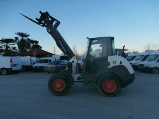 Φορτωτάκι Ahlmann 2011 AX700-thumb-5