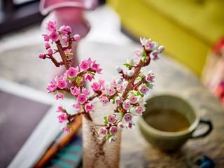LEGO®: Cherry Blossoms-thumb-2
