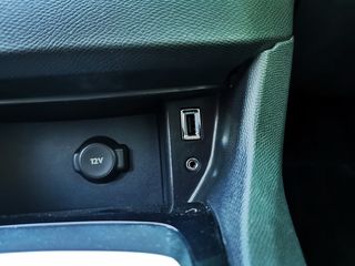 Peugeot 308 2016 1.6 BlueHDi 120 Active-thumb-13