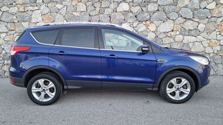 Ford Kuga 2015-thumb-3