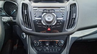 Ford Kuga 2015-thumb-16