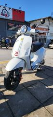 Vespa Primavera 150 3V 2018 Carbon Edition-USB-thumb-2