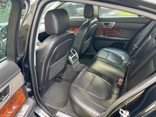 Jaguar XF 2008-thumb-18