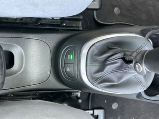 Fiat 500L 2013-thumb-35