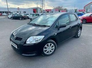 Toyota Auris 2004-thumb-2