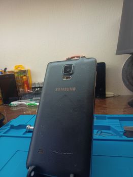 Samsung Note 4   για ανταλλακτικά 