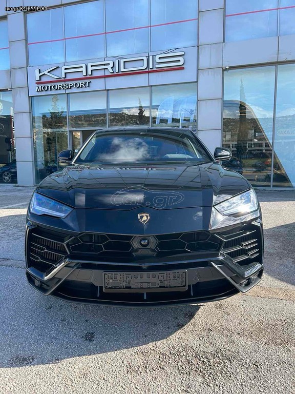 Lamborghini Urus 2021