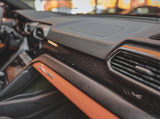 Lamborghini Urus 2021-thumb-13