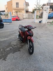 Kymco Straight 125 2011-thumb-2