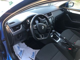 Skoda Octavia 2017 1.4 tsi 150ps-thumb-29