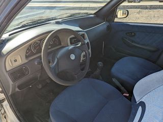 Fiat Albea 2004-thumb-4