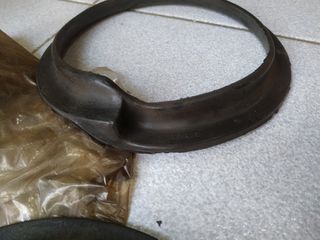 Βάσεις (2) ελατηρίων μπροστά πάνω 3,5mm BMW E12-E24-E3-E9 -thumb-2