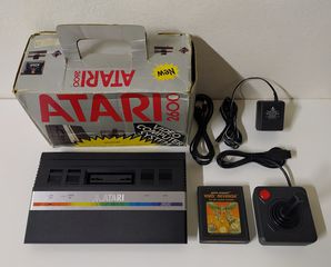 Atari 2600 Jr + Yars' Revenge