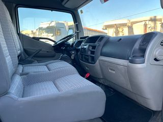 Καλαθοφόρα Nissan 2009 CABSTAR-thumb-36