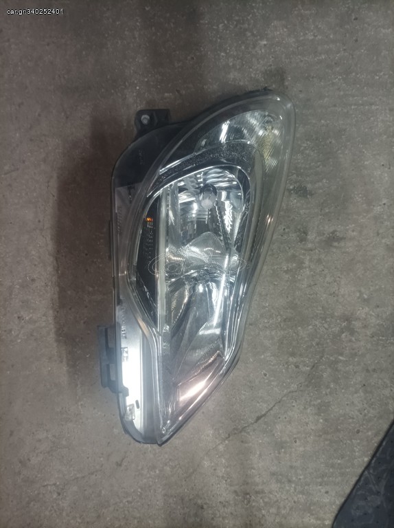 Φανάρια εμπρός δεξιά Opel Corsa d 