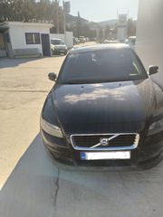 Volvo C30 2008-thumb-2