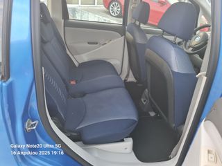 Fiat Idea 2004-thumb-15