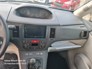 Fiat Idea 2004-thumb-10