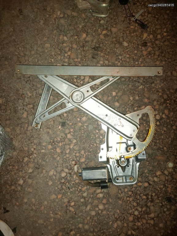 ΓΡΥΛΛΟΣ ΠΑΡΑΘΥΡΟΥ TOYOTA YARIS 2002-2005