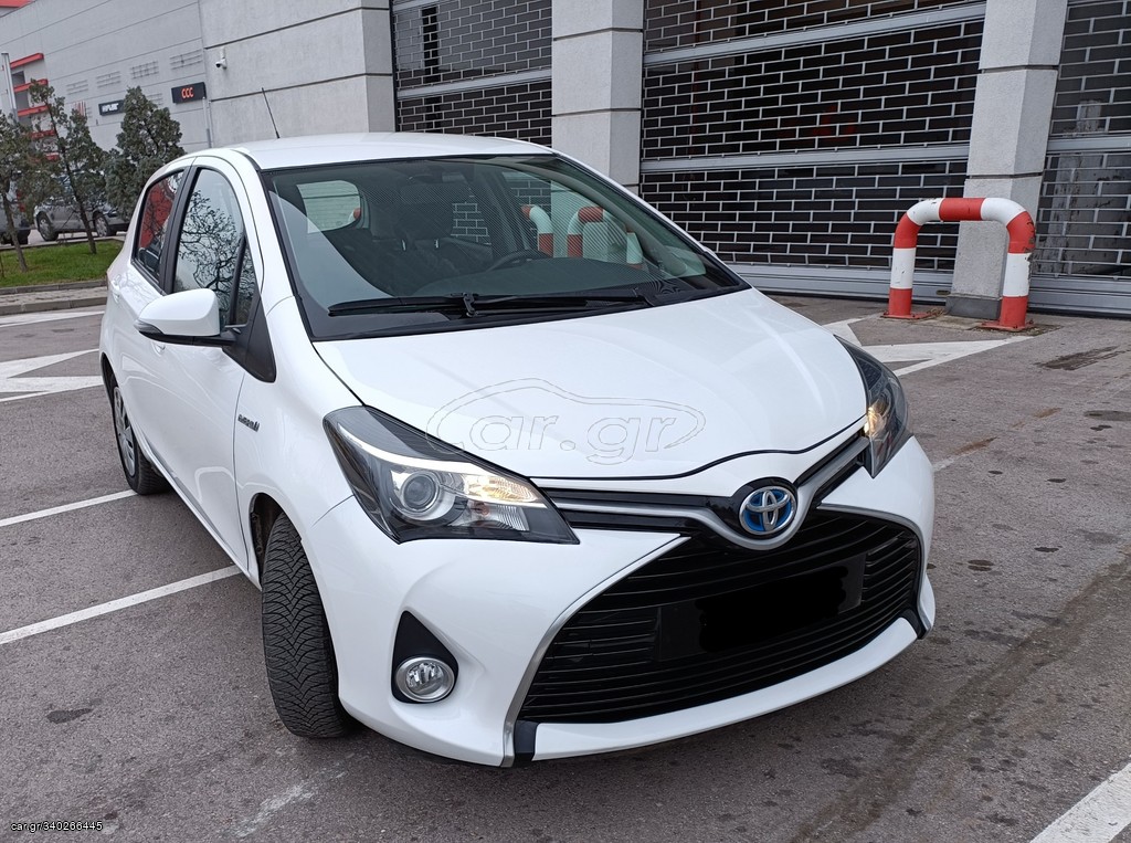 Toyota Yaris 2016 Hybrid