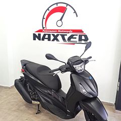 Piaggio Beverly 300i '24 Hpe DEEP BLACK SPECIAL EDITION
