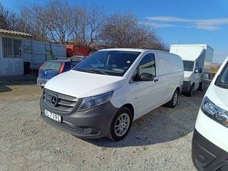 Mercedes-Benz '15 Vito 