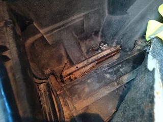 Mercedes-Benz 230 1980 W123-thumb-7