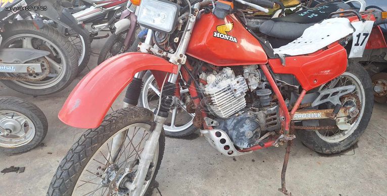 HONDA XL600R