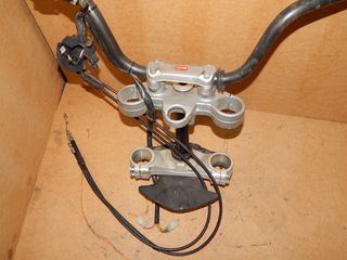 ΣΤΑΥΡΟΣ ΜΕ ΤΙΜΟΝΟΠΛΑΚΑ ΚΑΙ ΤΙΜΟΝΙ APRILIA ETV 1000 CAPONORD-thumb-3