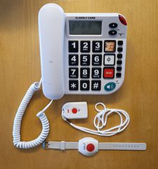 Τηλεφωνική Συσκευή SOS για ηλικιωμένους