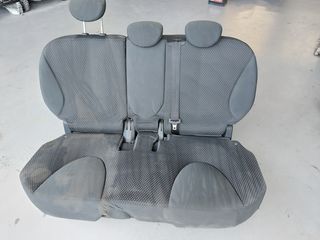 Micra k12 τριπορτο καθίσματα σαλονι