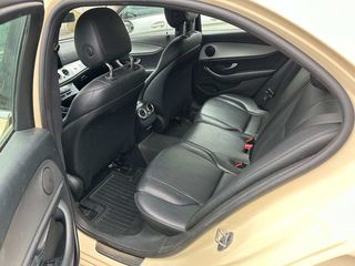 Mercedes-Benz E 200 2019 CLASSIC-thumb-7