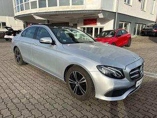 Mercedes-Benz E 200 2019 Avantgarde 9G-TRONIC-thumb-1