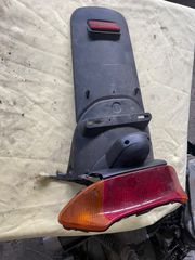 Φαναρι και φτερο πισω yamaha tmax 2001-2003-thumb-1