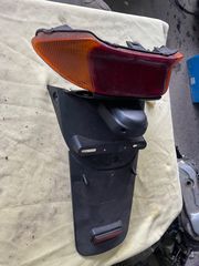 Φαναρι και φτερο πισω yamaha tmax 2001-2003-thumb-2