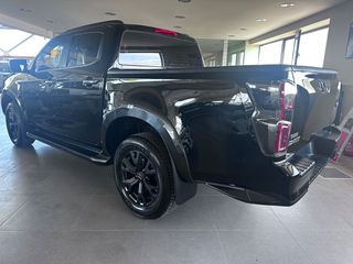 Isuzu D-Max 2025 DOUBLE CAB 4x4 Arena AUTO-thumb-1