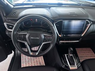 Isuzu D-Max 2025 DOUBLE CAB 4x4 Arena AUTO-thumb-18