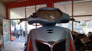 Honda SH 125 2001-thumb-6